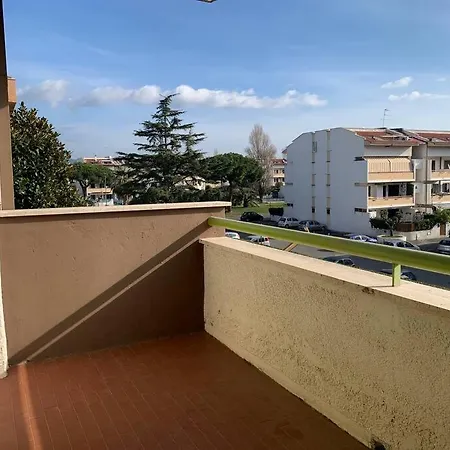 Mezenzio's 2 Apartment